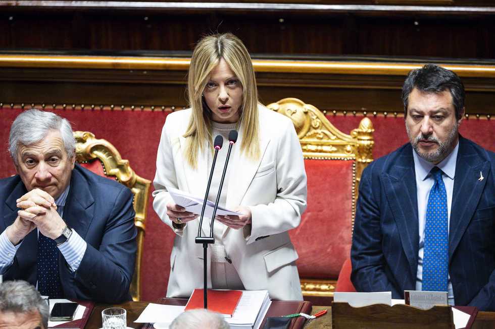 Meloni: «I giudici revocano il trasferimento in Albania anche a chi stupra minori»