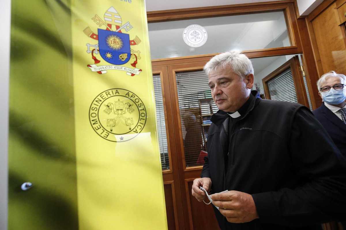 Cardinal Bolletta liquidato da Leone. Via dal Vaticano, tornerà in Polonia