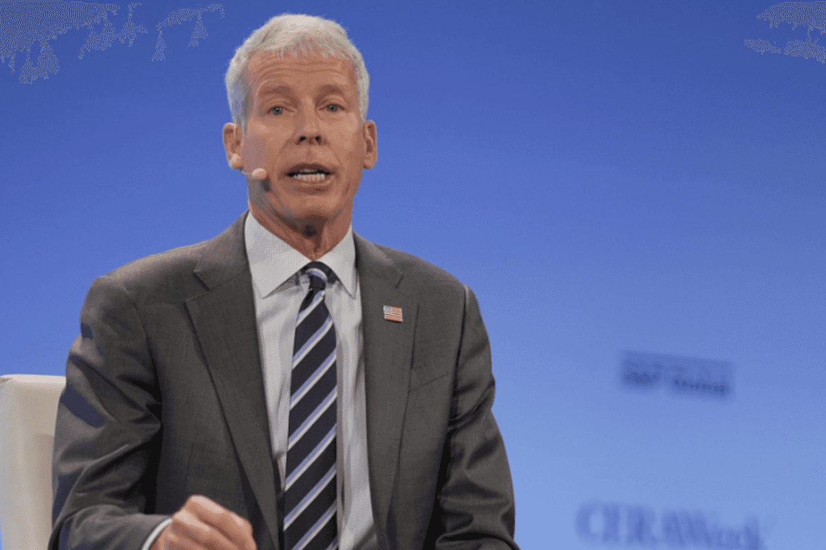 Spinning Trump's Oil Crisis, Energy Secretary Flails And Apologizes