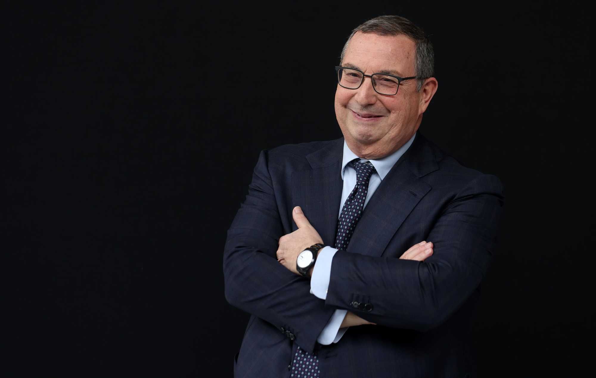 Donnet firma utili record e guarda a Mps