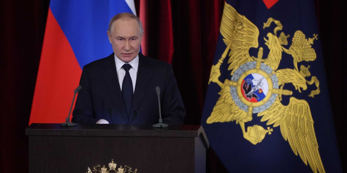 per fare un dispetto a putin ci facciamo la guerra da soli da Laverita.info per fare un dispetto a putin ci facciamo la guerra da soli