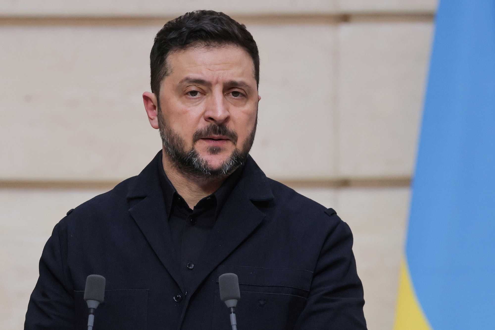 Zelensky, inquinarci il mare è il suo grazie?
