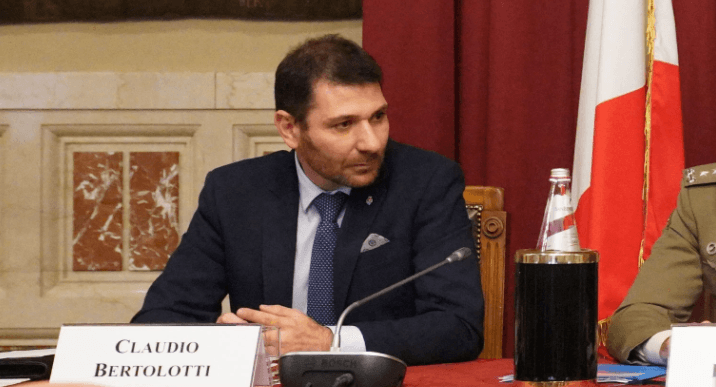 «Gli antifa? Terroristi. Così vogliono portare la guerriglia in Italia»