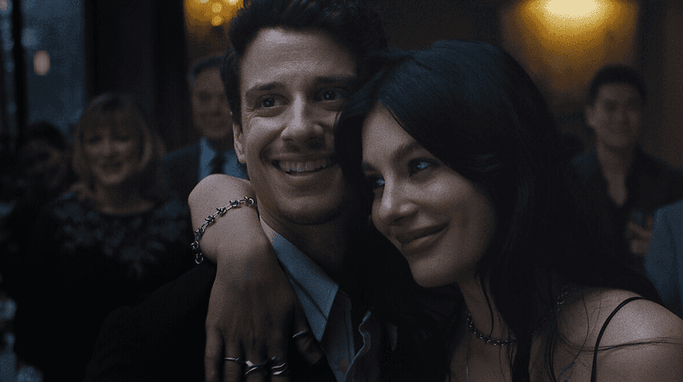 Un thriller psicologico senza soprannaturale: i Duffer cambiano registro