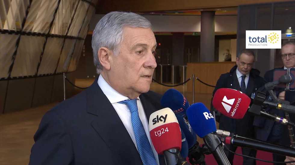 Tajani: «Speriamo di rinforzare la presenza di navi militari nel Mar Rosso senza cambiare il mandato»