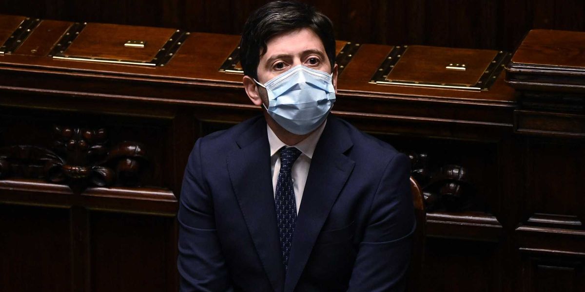 «Speranza nascose al Parlamento la reale efficacia dei vaccini»