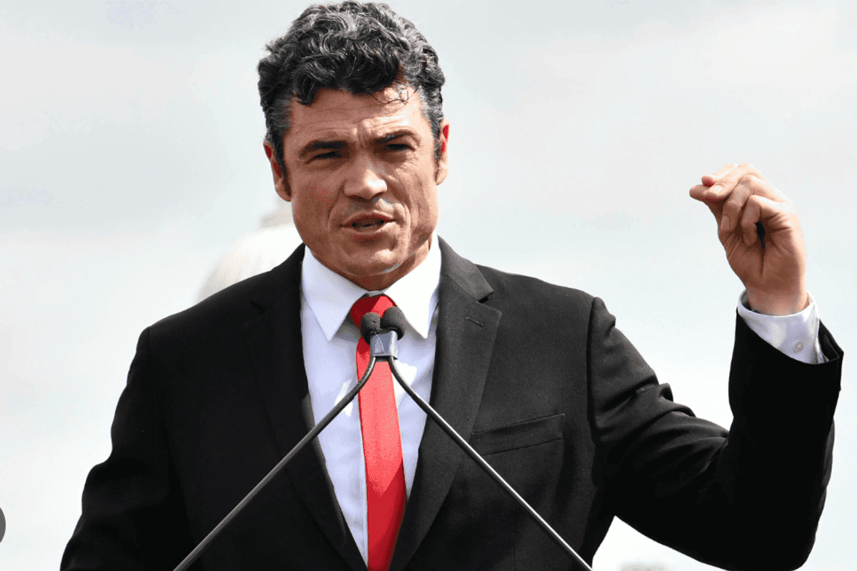 Kent Conundrum: Nazi-Adjacent Trump Aide Resigns To Protest Iran War