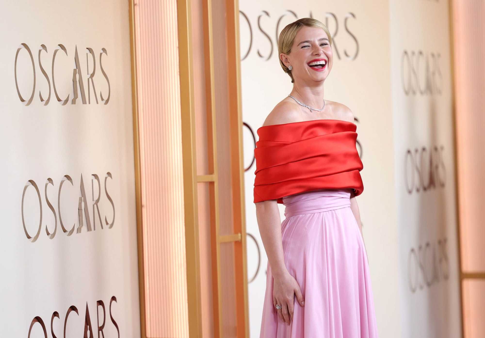 Agli Oscar irrompe l’elogio delle mamme. Ma ai giornali importa solo di Trump