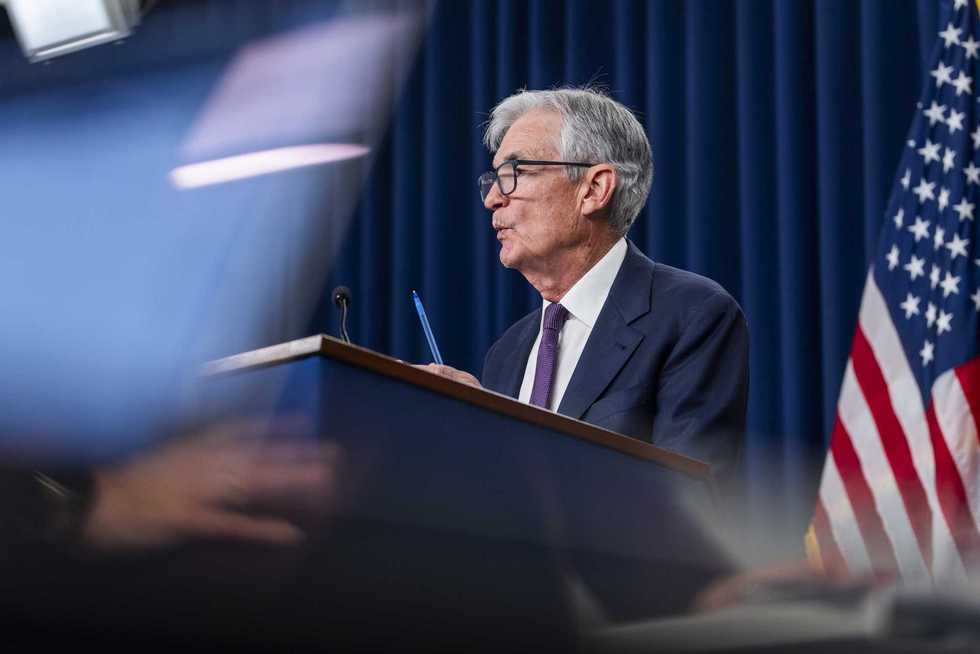 Powell sfida Trump: tassi fermi e lui non molla la Fed