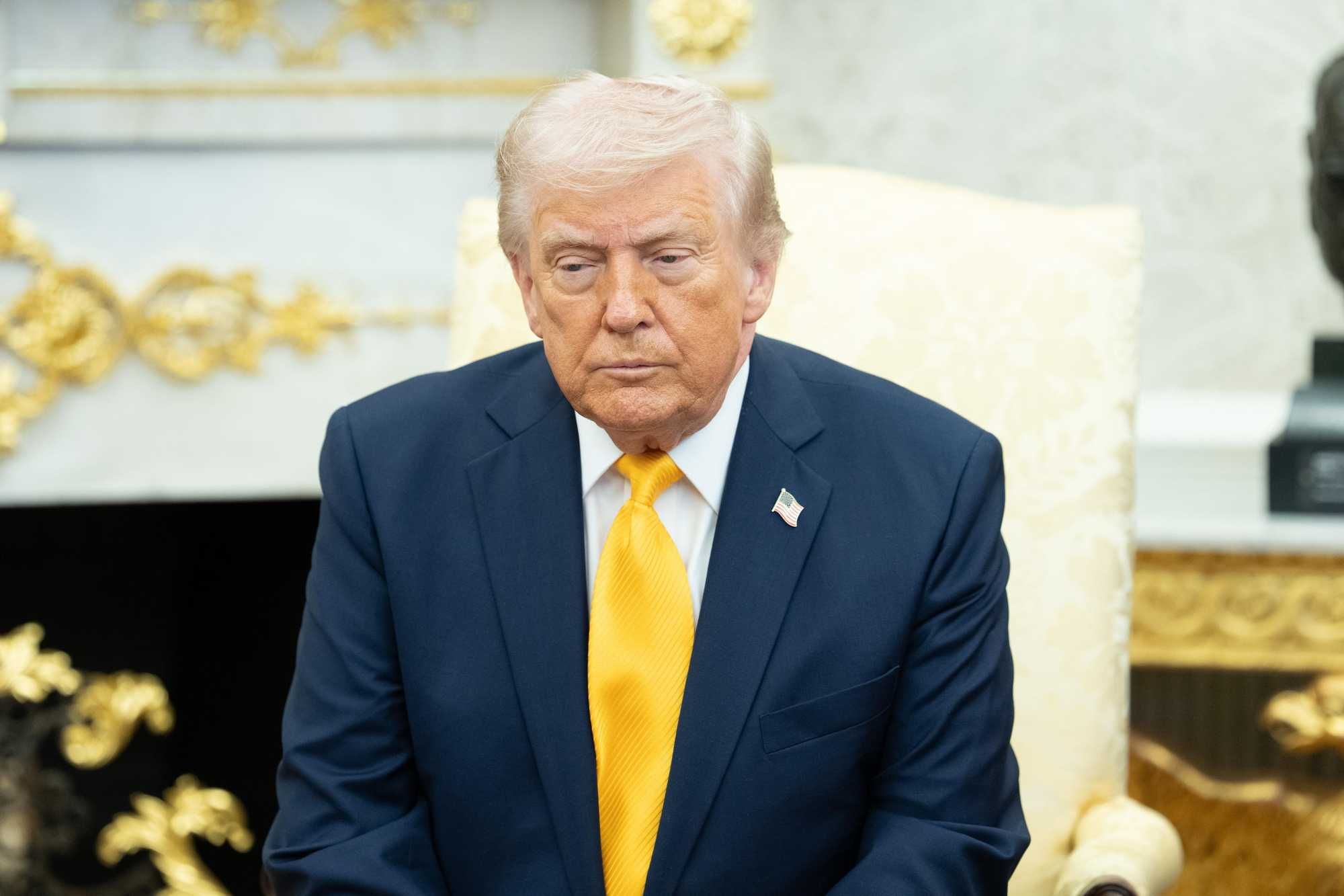 La base Maga è sempre più spaccata