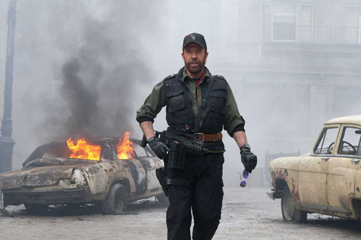 Il Texas Ranger non tira più calci. Morto Chuck Norris, aveva 86 anni