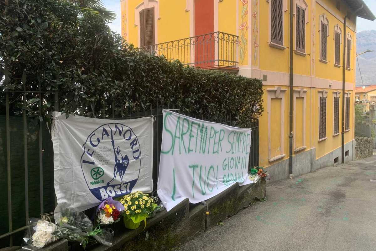 Funerali Bossi, domani cerimonia semplice a Pontida
