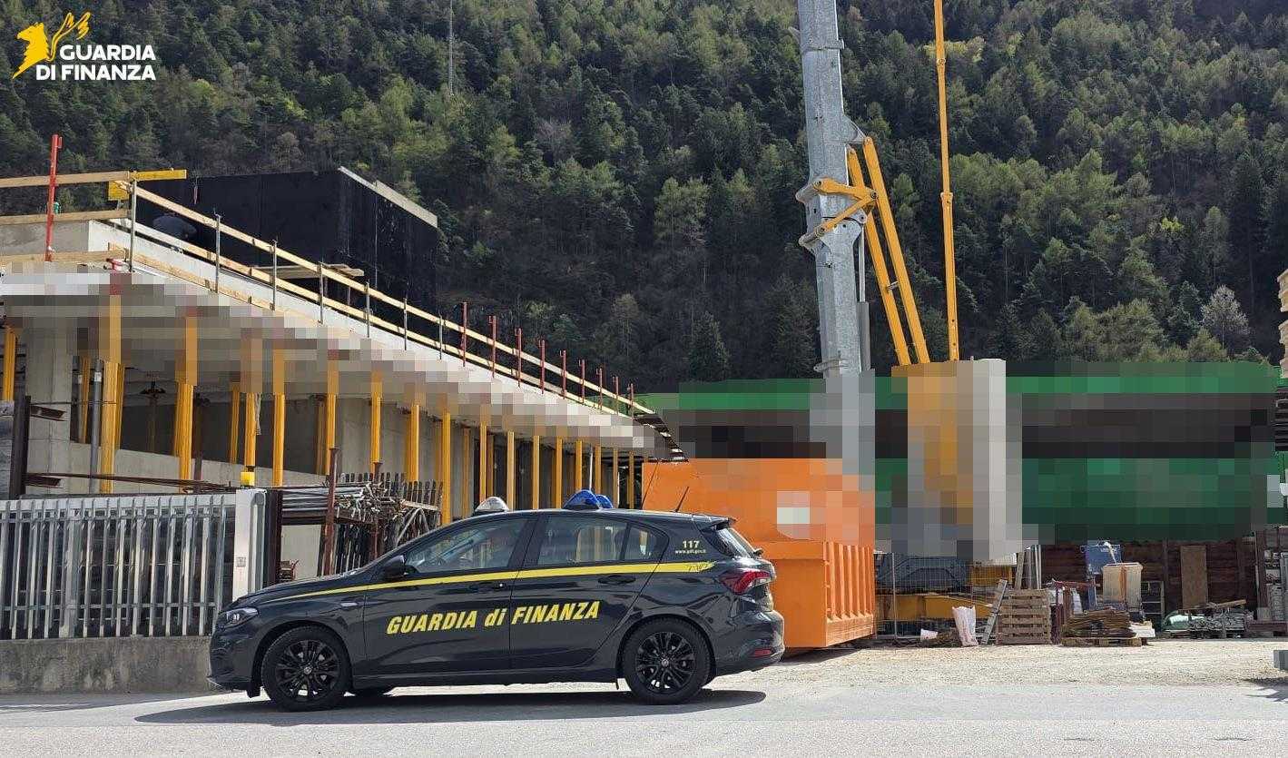 Alto Adige, scoperta maxi evasione contributiva nell'edilizia e 64 lavoratori in nero