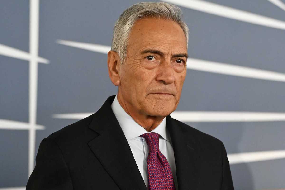 Flop e spocchia, ma Gravina resiste. Poltrona da mezzo milione all’anno