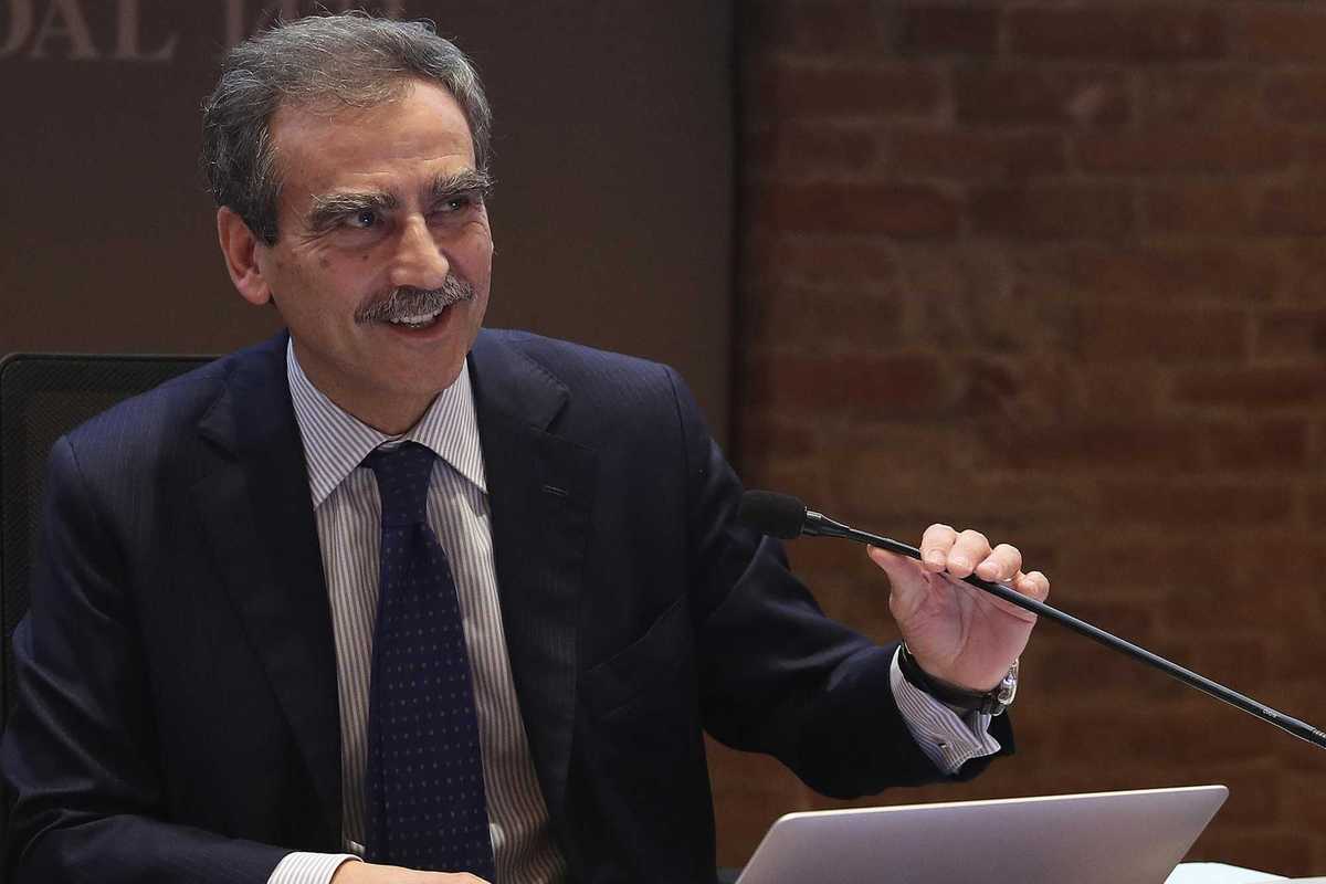 Mps, Lovaglio cerca voti ma il mercato frena