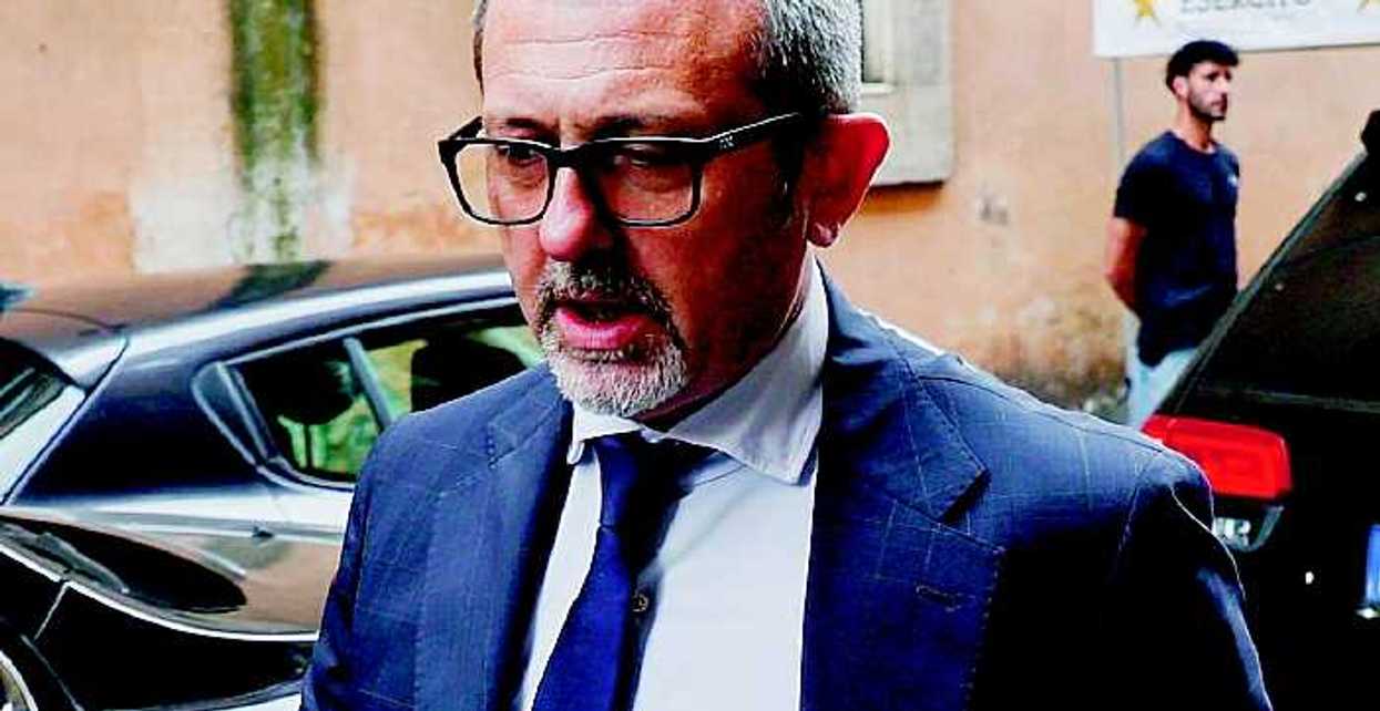 Delmastro sanzionato dalla Camera Caroccia: «Da lui solo beneficenza»