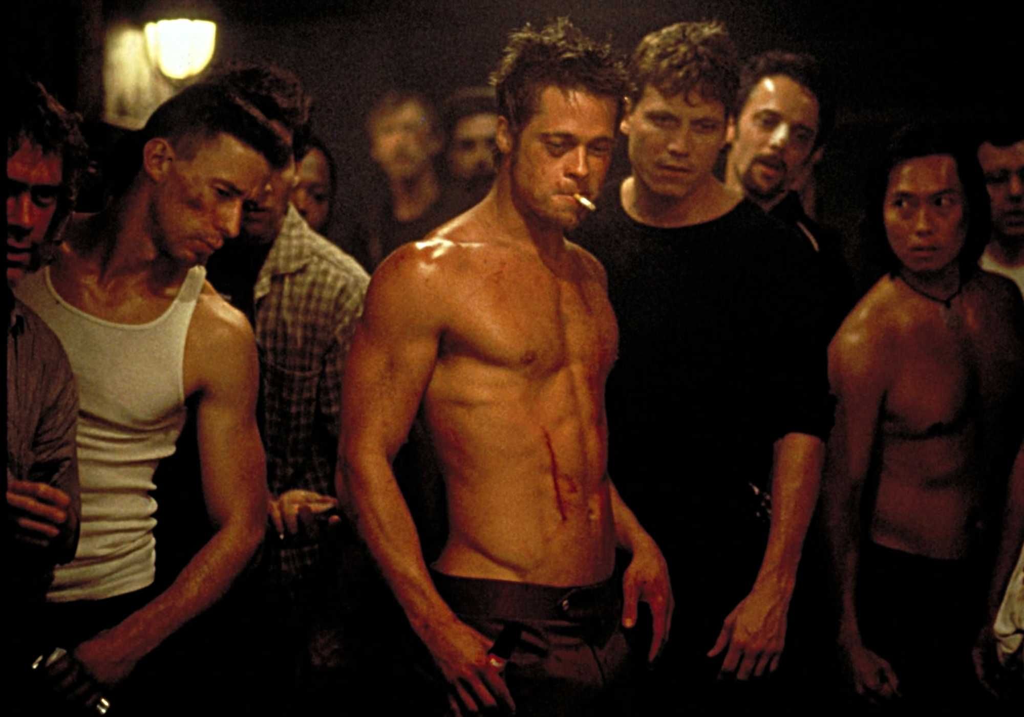 «Fight Club» e social, trappola per i giovani: serve un bagno di realtà