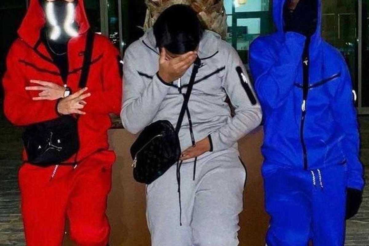 Sul bus ad Alessandria due maranza prendono a cinghiate una donna