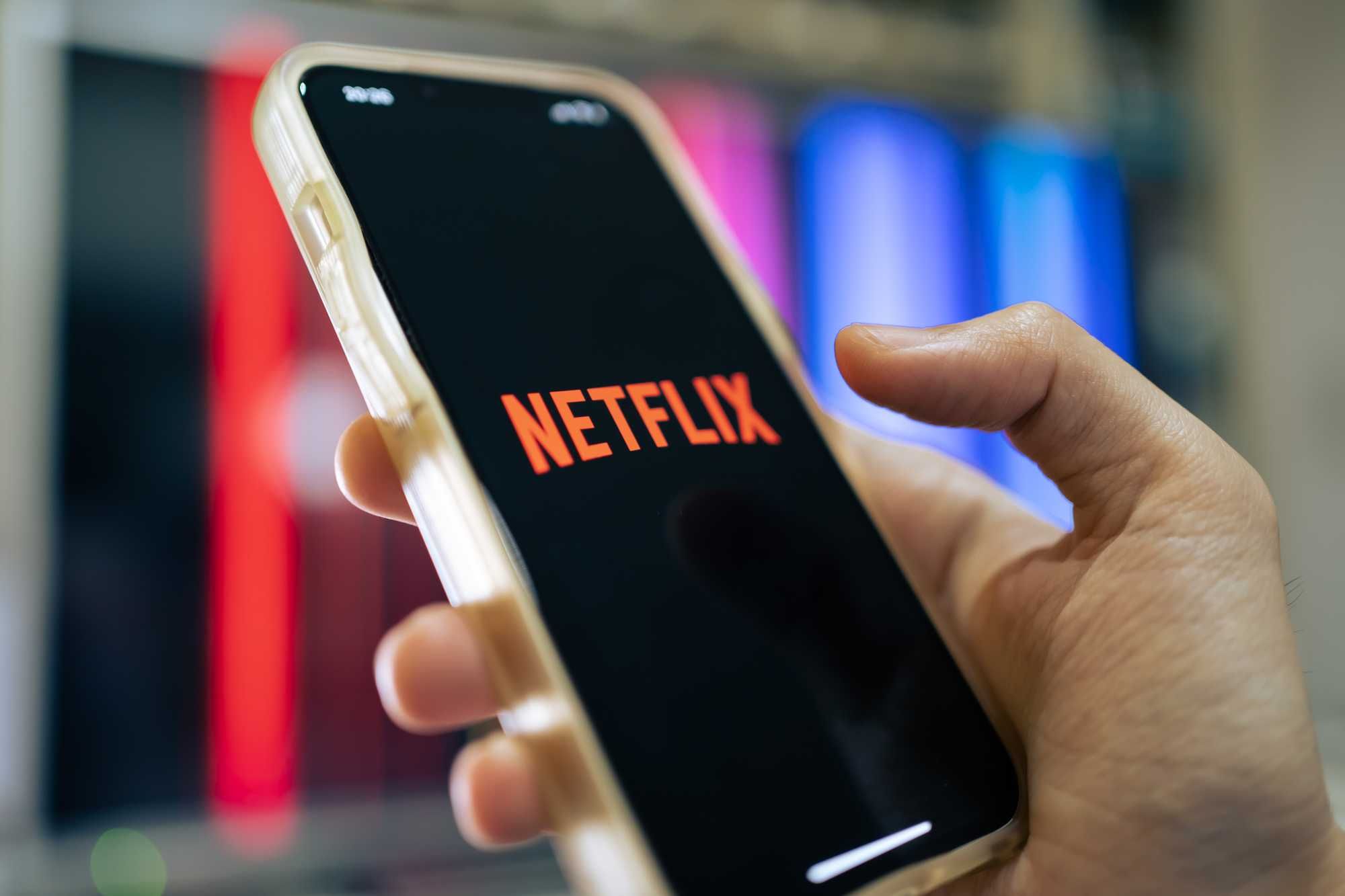 «Illegittimi i rincari del canone di Netflix»