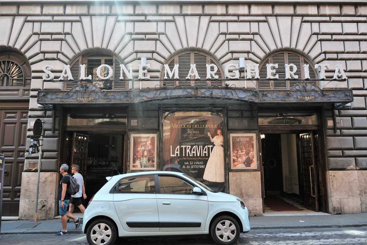 Salone Margherita di nuovo in vendita. Bankitalia chiede almeno 5 milioni