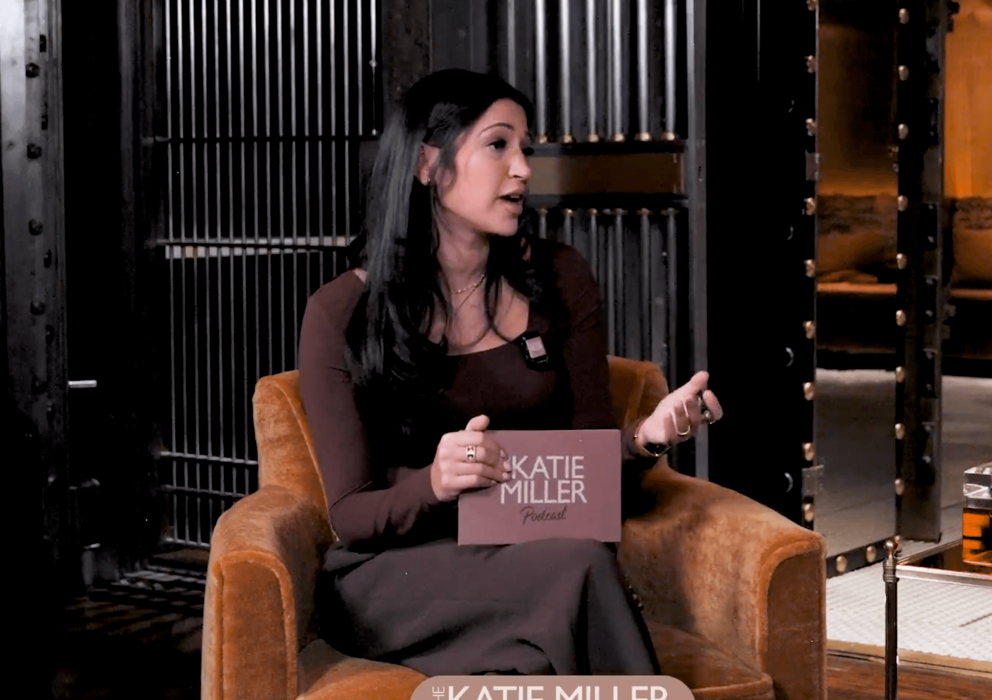 'Trad Wife' Influencers Spreading Far Right Disinformation Against Birth Control