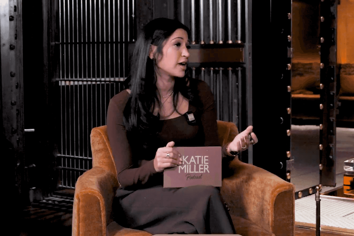 'Trad Wife' Influencers Spreading Far Right Disinformation Against Birth Control