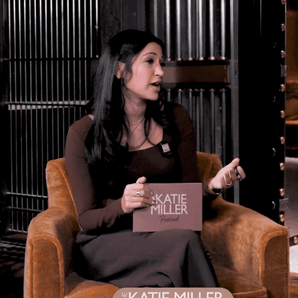 'Trad Wife' Influencers Spreading Far Right Disinformation Against Birth Control