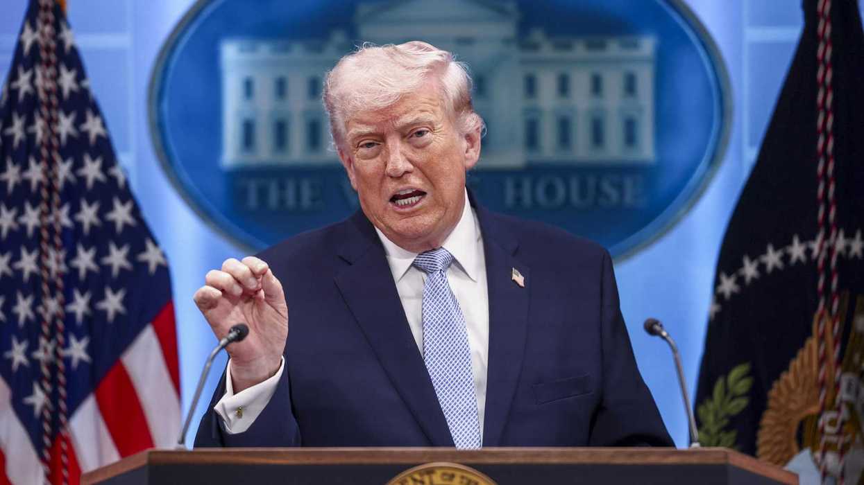 Trump congela l’attacco: due settimane per trattare con l’Iran
