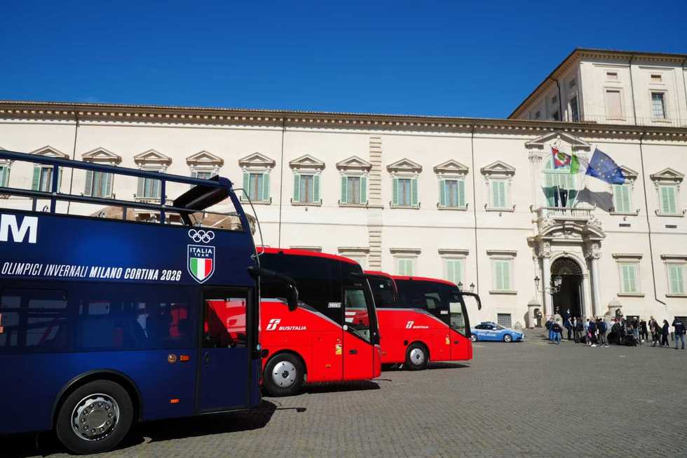 Busitalia (gruppo Fs) accompagna gli atleti olimpici al Quirinale