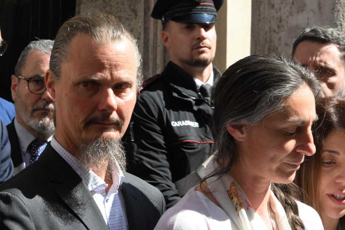 «Famiglia da riunire». I bimbi del bosco rischiano gravi danni alla salute mentale