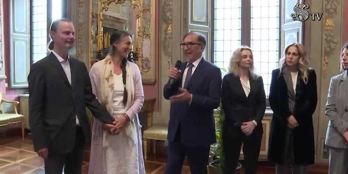 la russa riceve al senato i genitori della famiglia del bosco