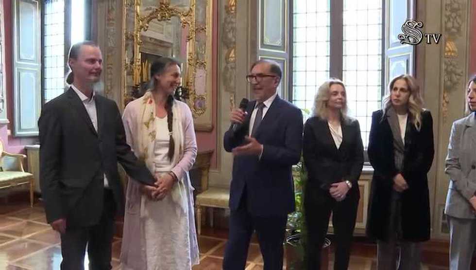 La Russa riceve al Senato i genitori della famiglia del bosco