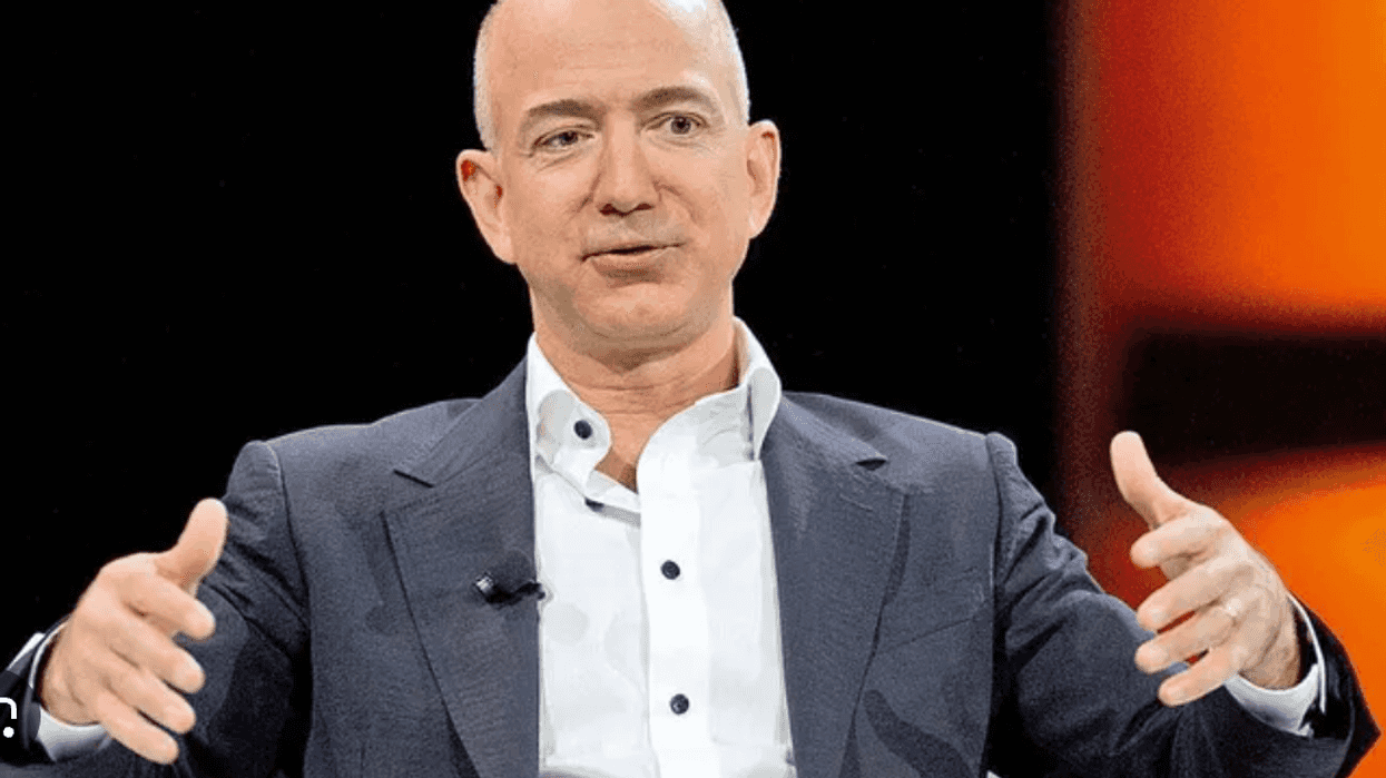 Legacy News Outlets That Bent The Knee To Trump Lost Credibility -- And Audience