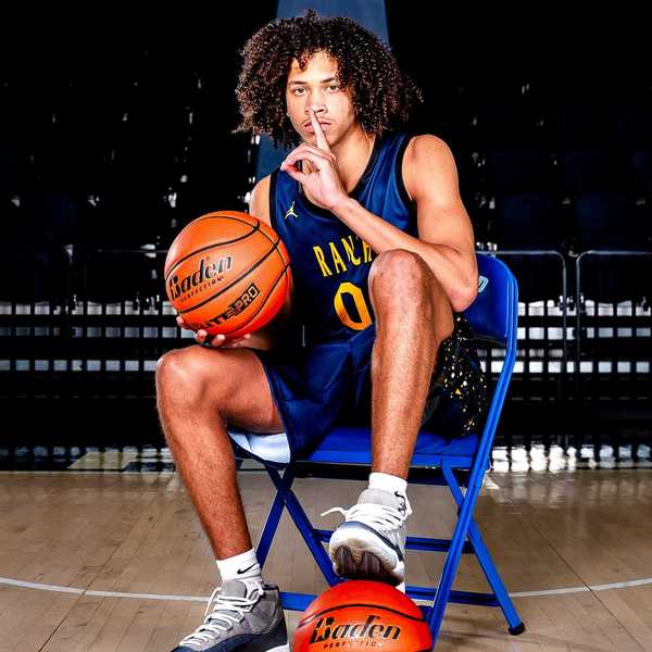 VYPE Houston Public School Boys Basketball Player of the Year Fan Poll