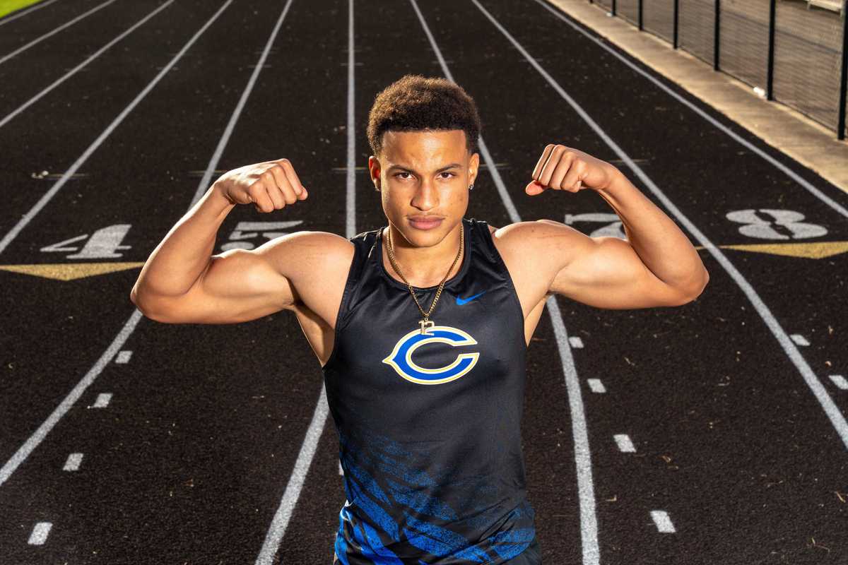 KIN FOLK: With Speed, Talent, and a Famous Football Lineage, Davion Vanderbilt Is Ready for His Moment