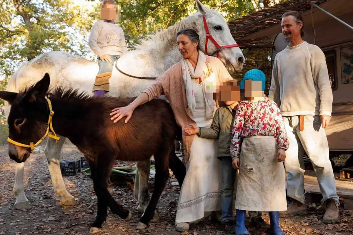 Gioventù criminale dipendente dai social. Però si accaniscono sui bambini del bosco