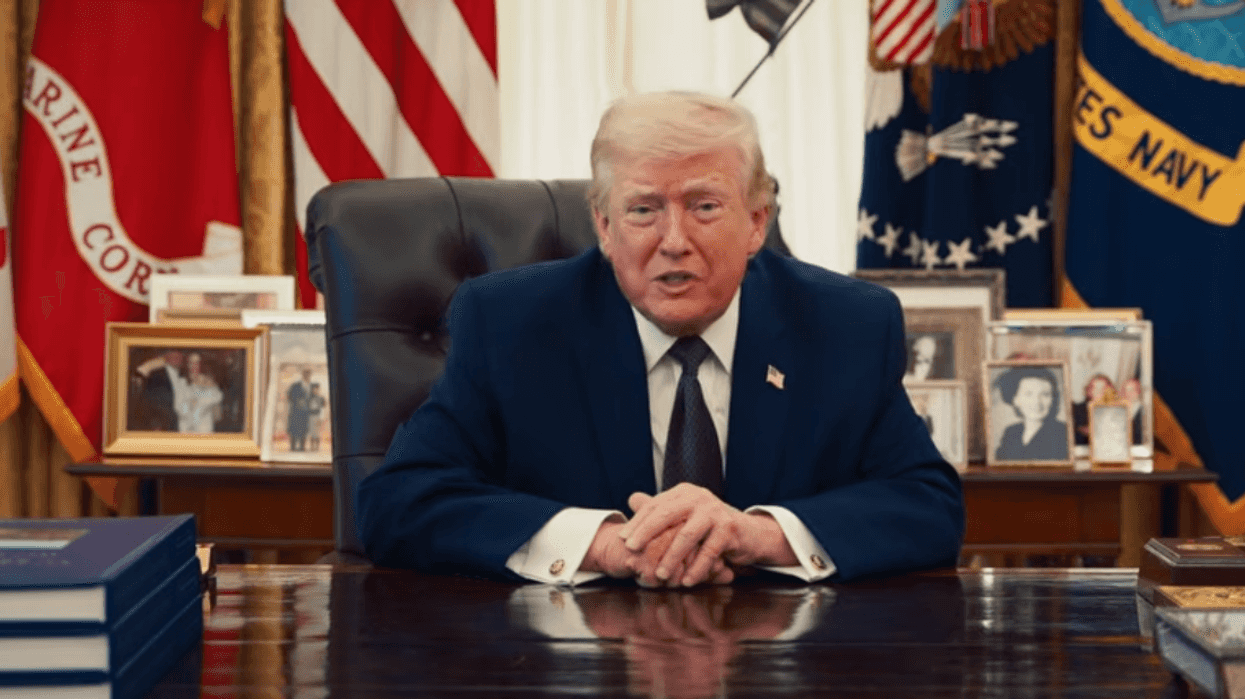 New White House App Features Trump Propaganda -- And An ICE Snitch Line