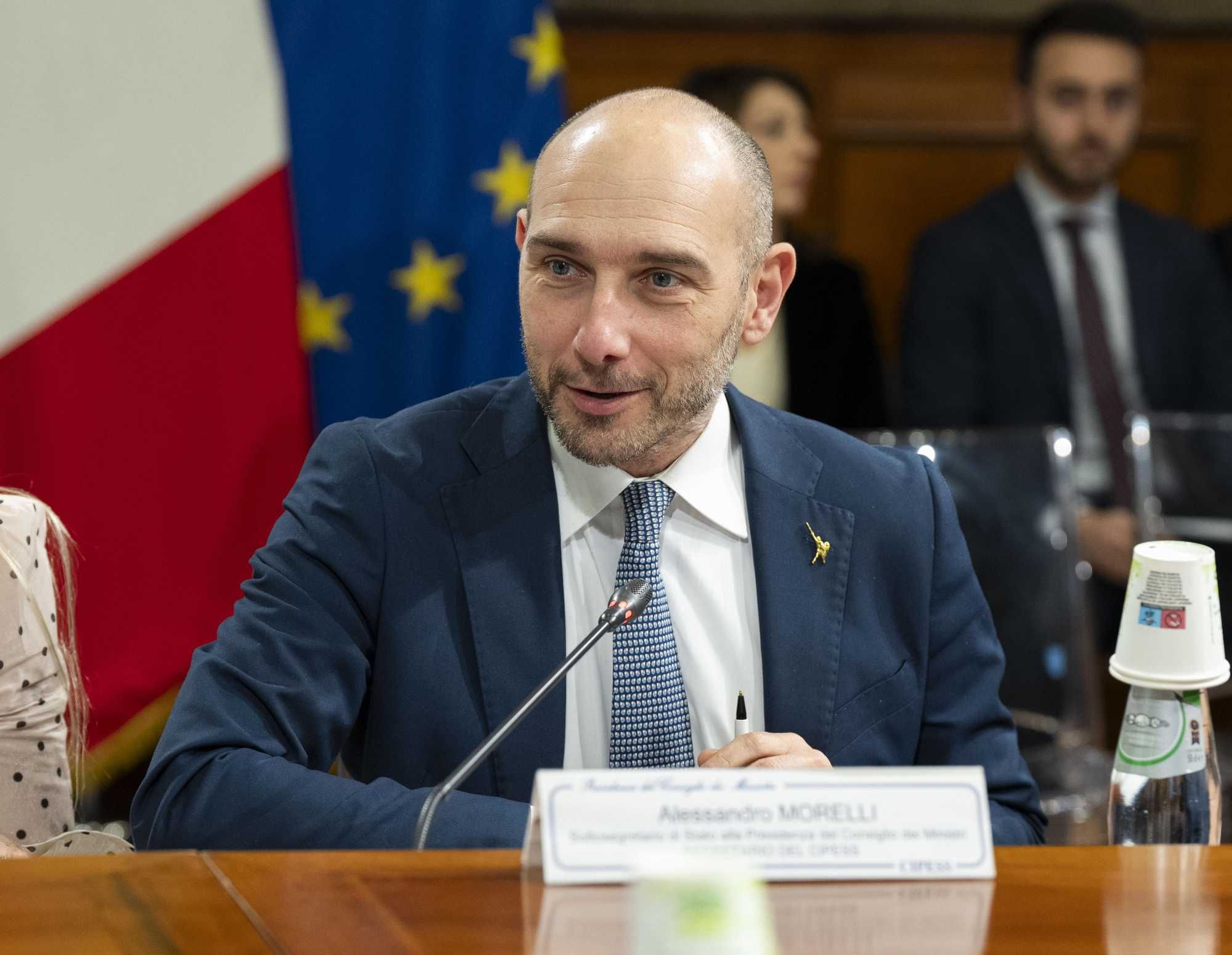 Morelli: «In piazza contro l’Ue che ci vuole in coma»