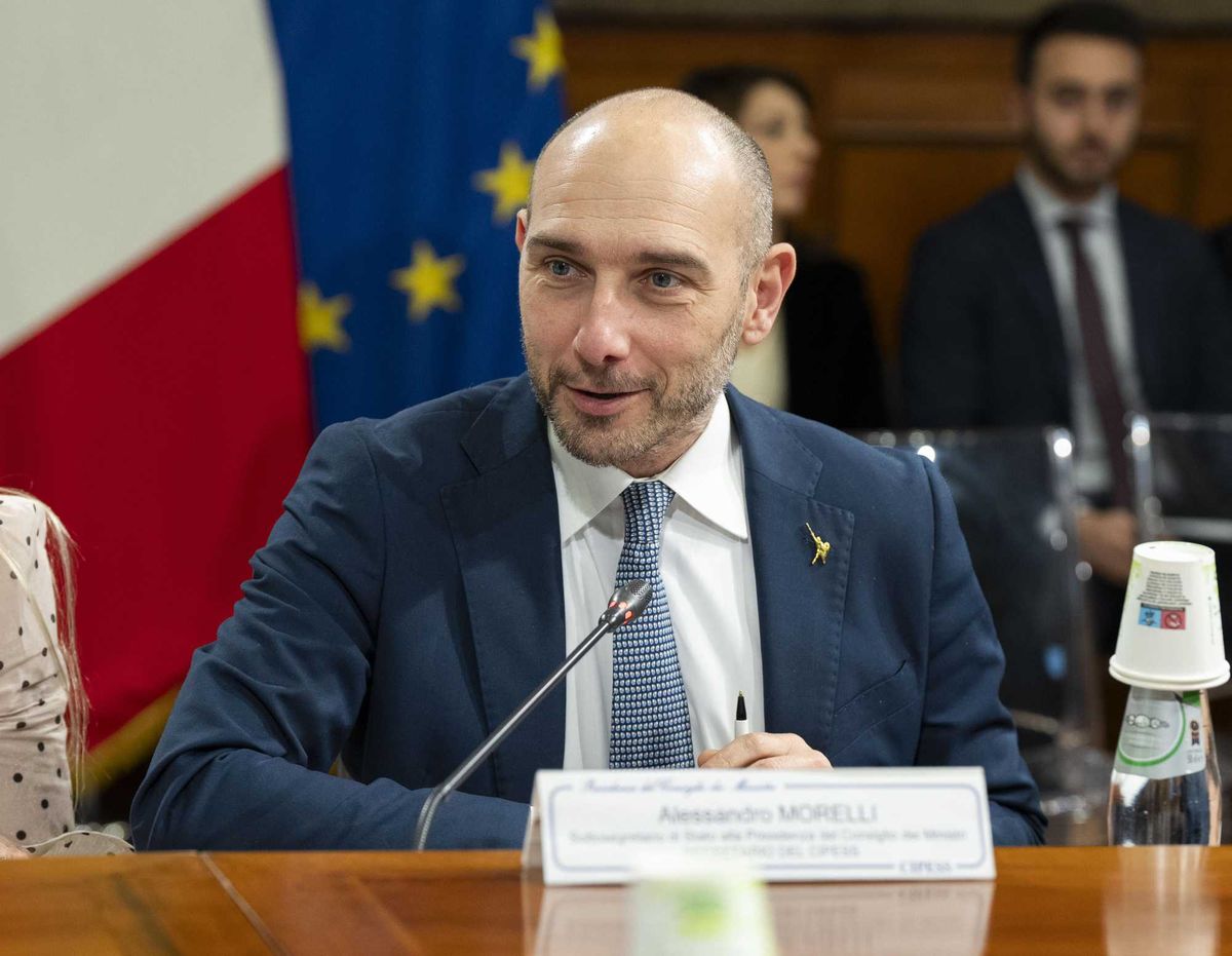 Morelli: «In piazza contro l’Ue che ci vuole in coma»