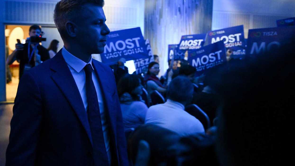 Il nuovo idolo dei dem censura la tv pubblica