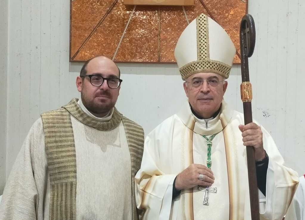 Don Samuele sbotta: «Siamo ostaggi dei maranza violenti. Spacciano in chiesa»