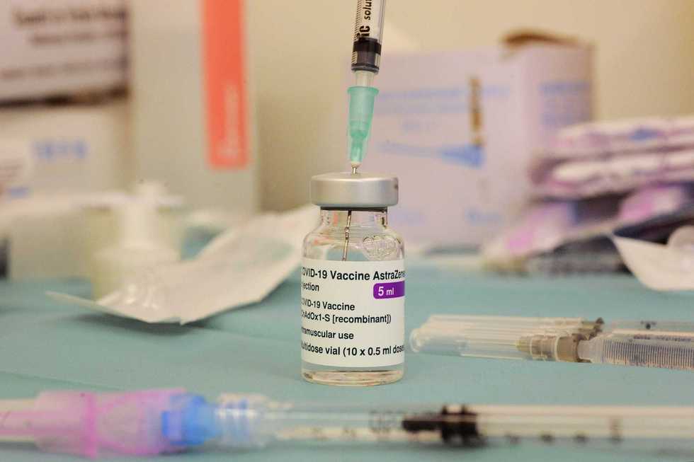 Mattarelli: «Le vittime del vaccino sono tantissime. E lo Stato non fa nulla»