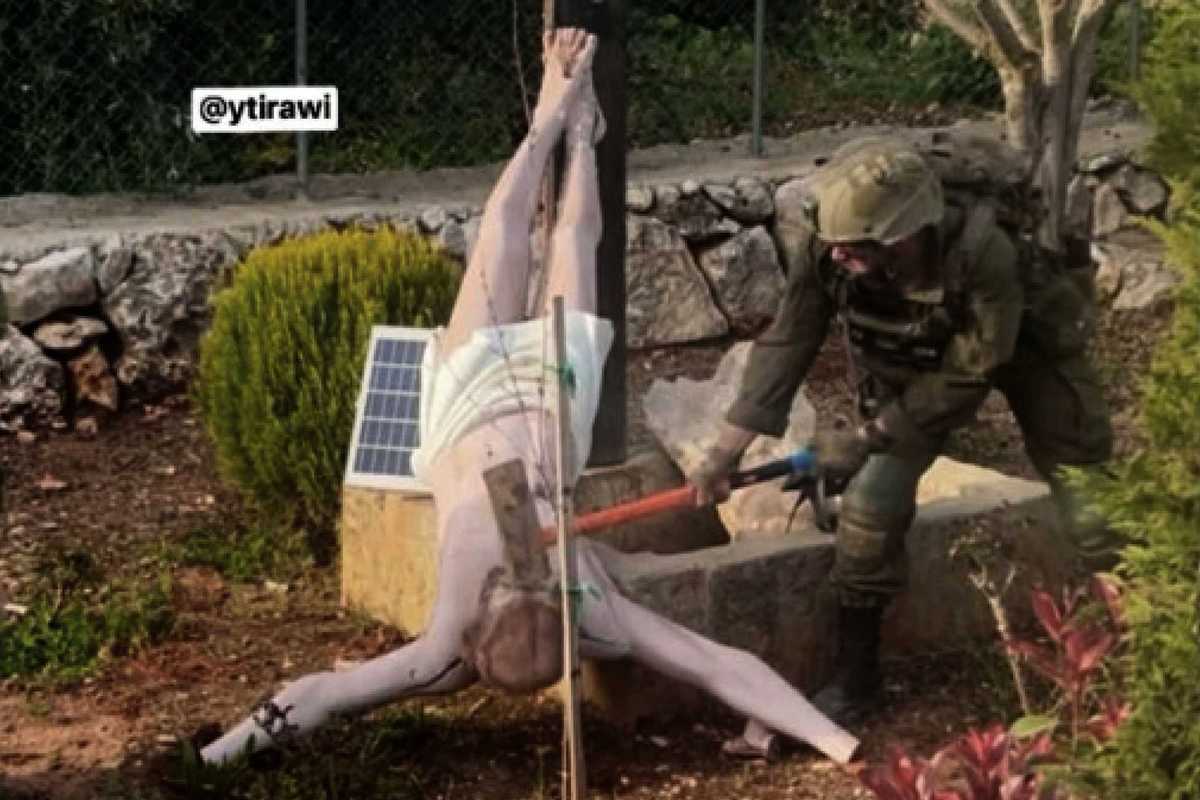 Israele profana la statua di Gesù e straccia la tregua con il Libano