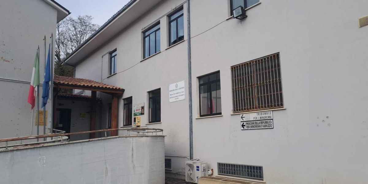 i giudici tengono i bimbi del bosco lontani dai genitori per altri 60 giorni