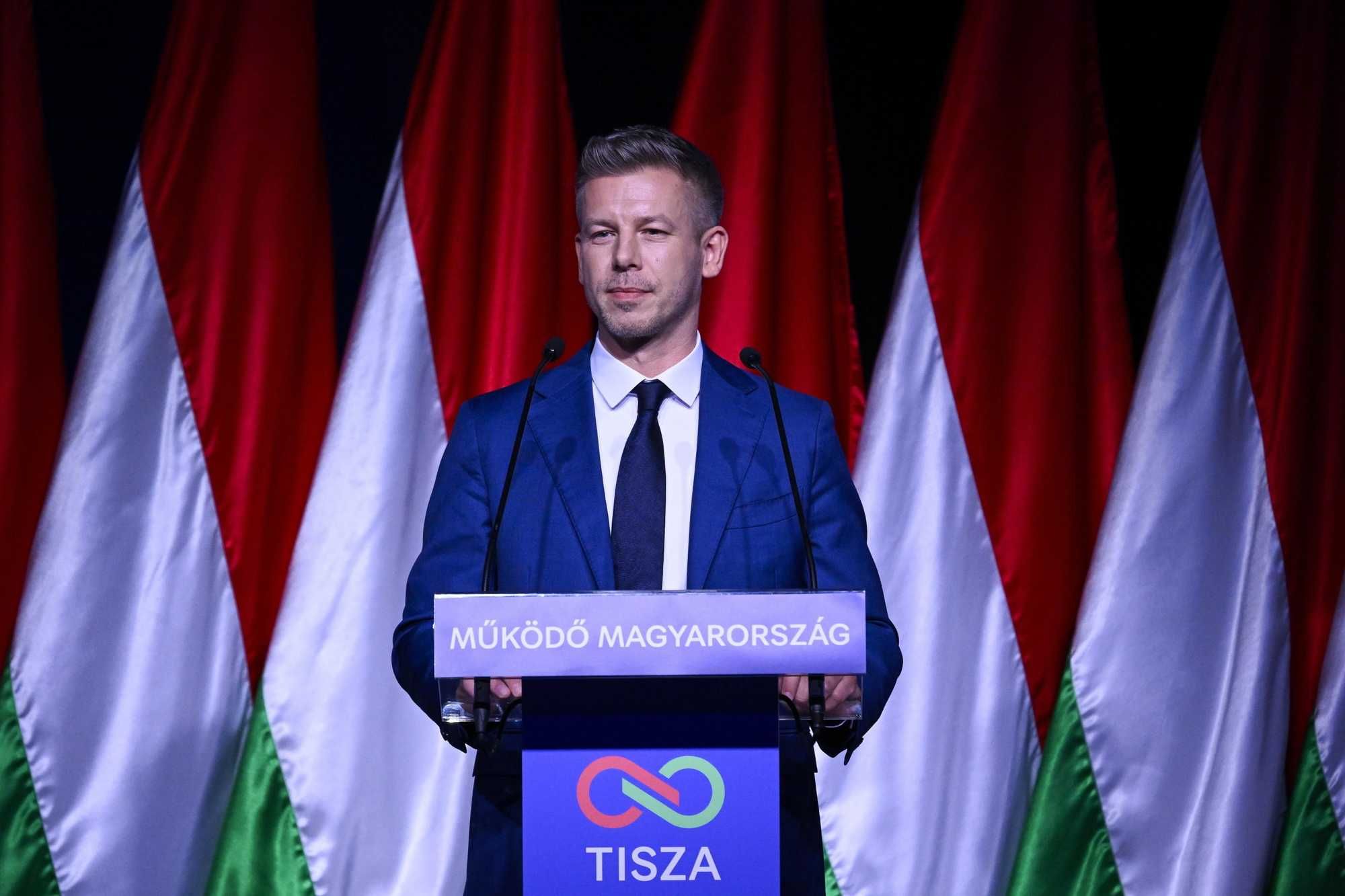 Conservatore e ambiguo su Kiev. Magyar punta a scalzare Orbán