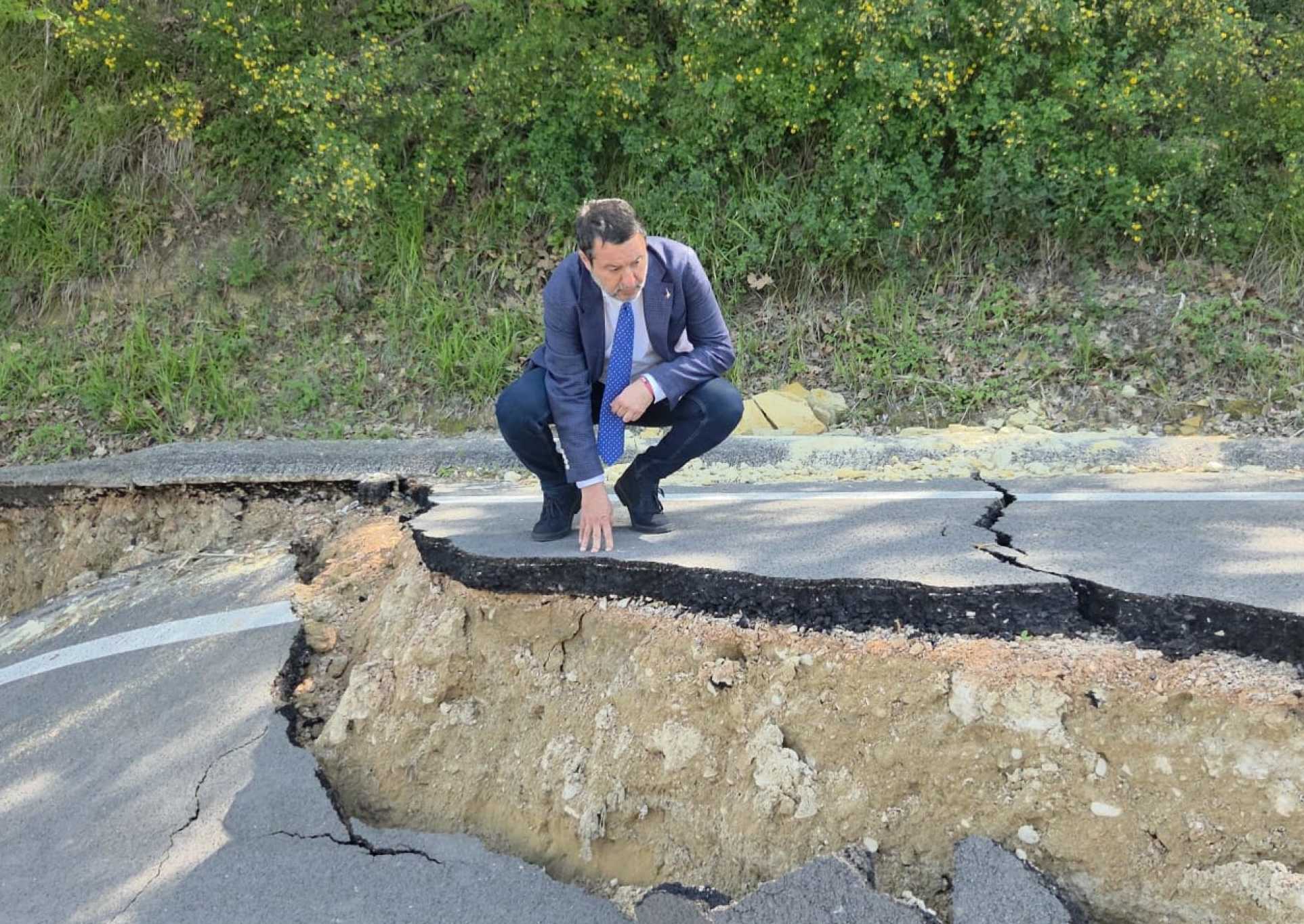 Salvini: «Il nuovo ponte sul Trigno entro l’anno»