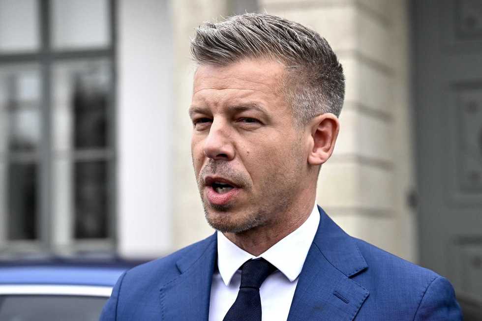 Bruxelles avverte Magyar: «Vogliamo una rapida svolta sul prestito all’Ucraina»