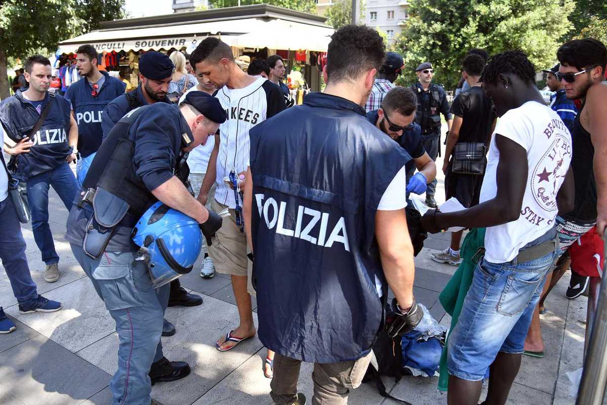 Rimpatri volontari, nessun diritto verrebbe violato. Perciò la Costituzione è rispettata