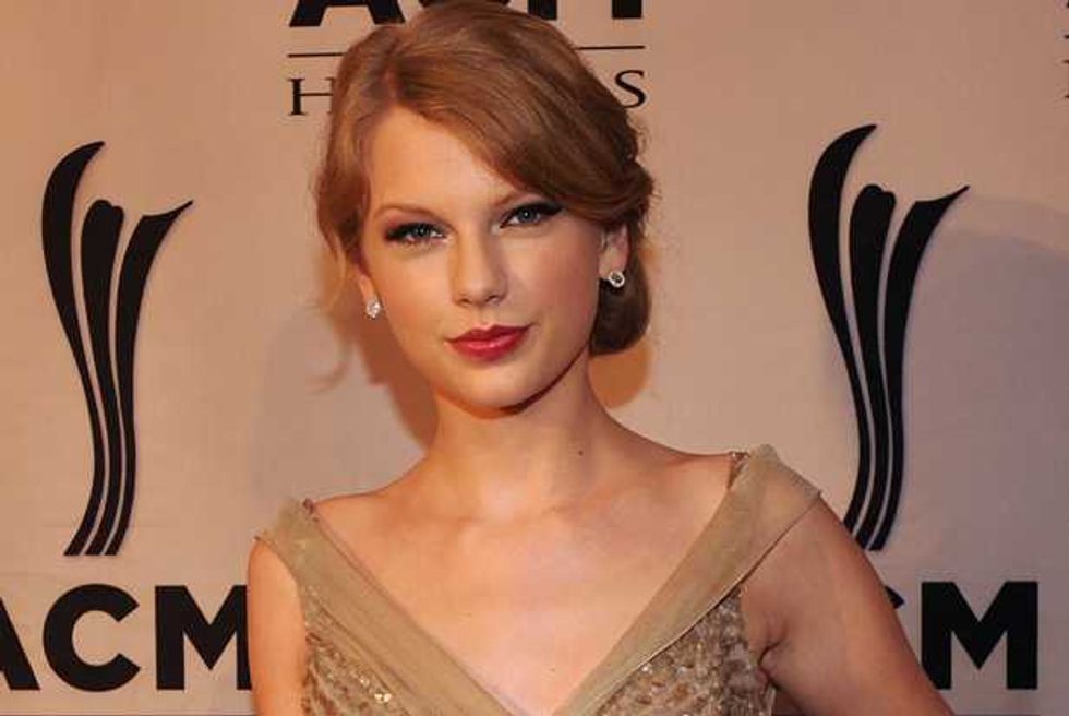 Taylor Swift Chooses Her Louisiana Britney Spears Cover Wisely