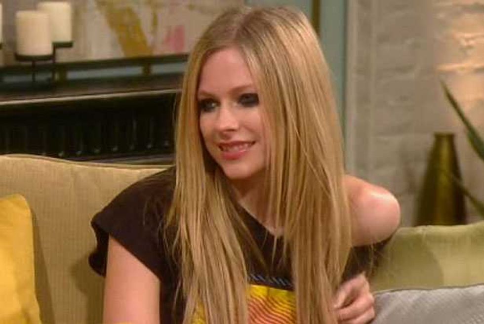 Avril Lavigne Is Not Pregnant, She Just Likes Donuts